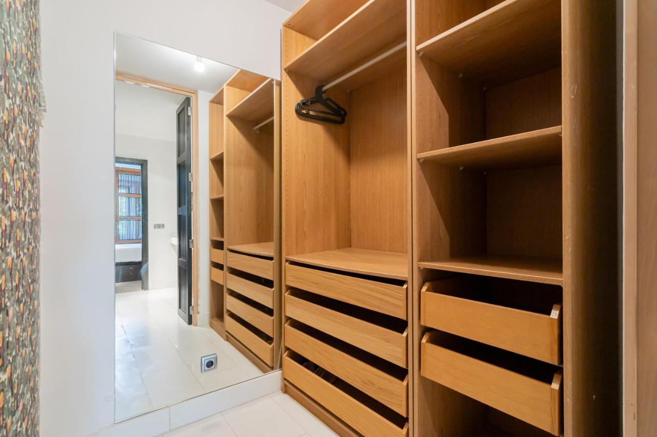 Apartamento En Tirso De Molina Apartment Madrid Bagian luar foto