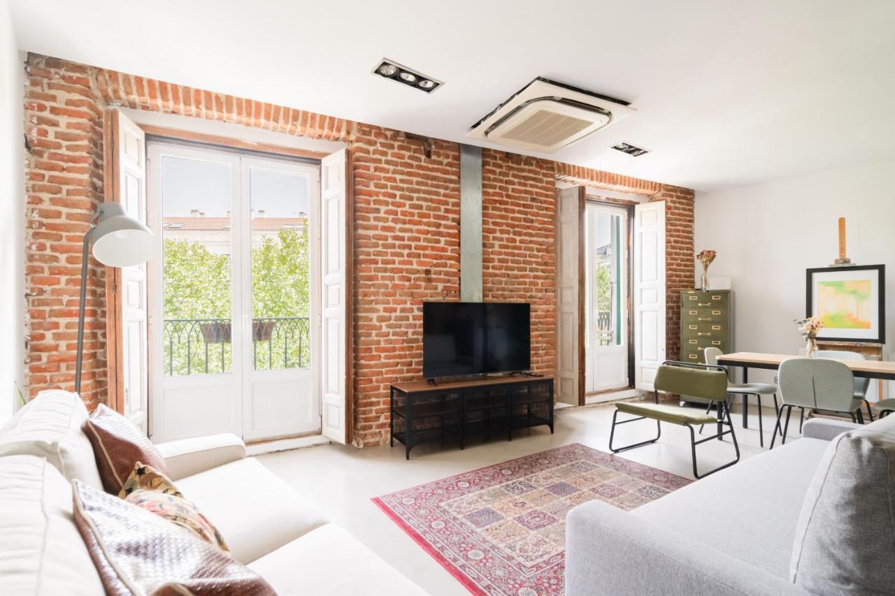Apartamento En Tirso De Molina Apartment Madrid Bagian luar foto