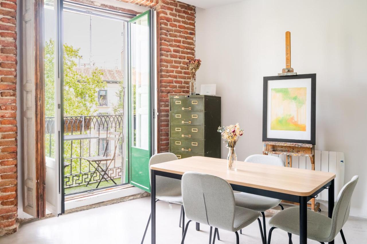 Apartamento En Tirso De Molina Apartment Madrid Bagian luar foto