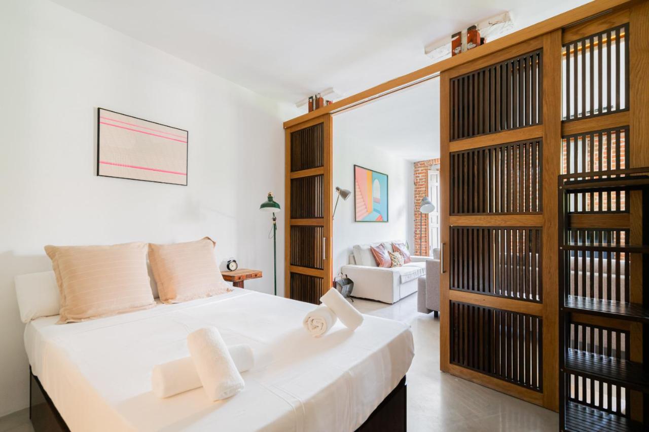 Apartamento En Tirso De Molina Apartment Madrid Bagian luar foto