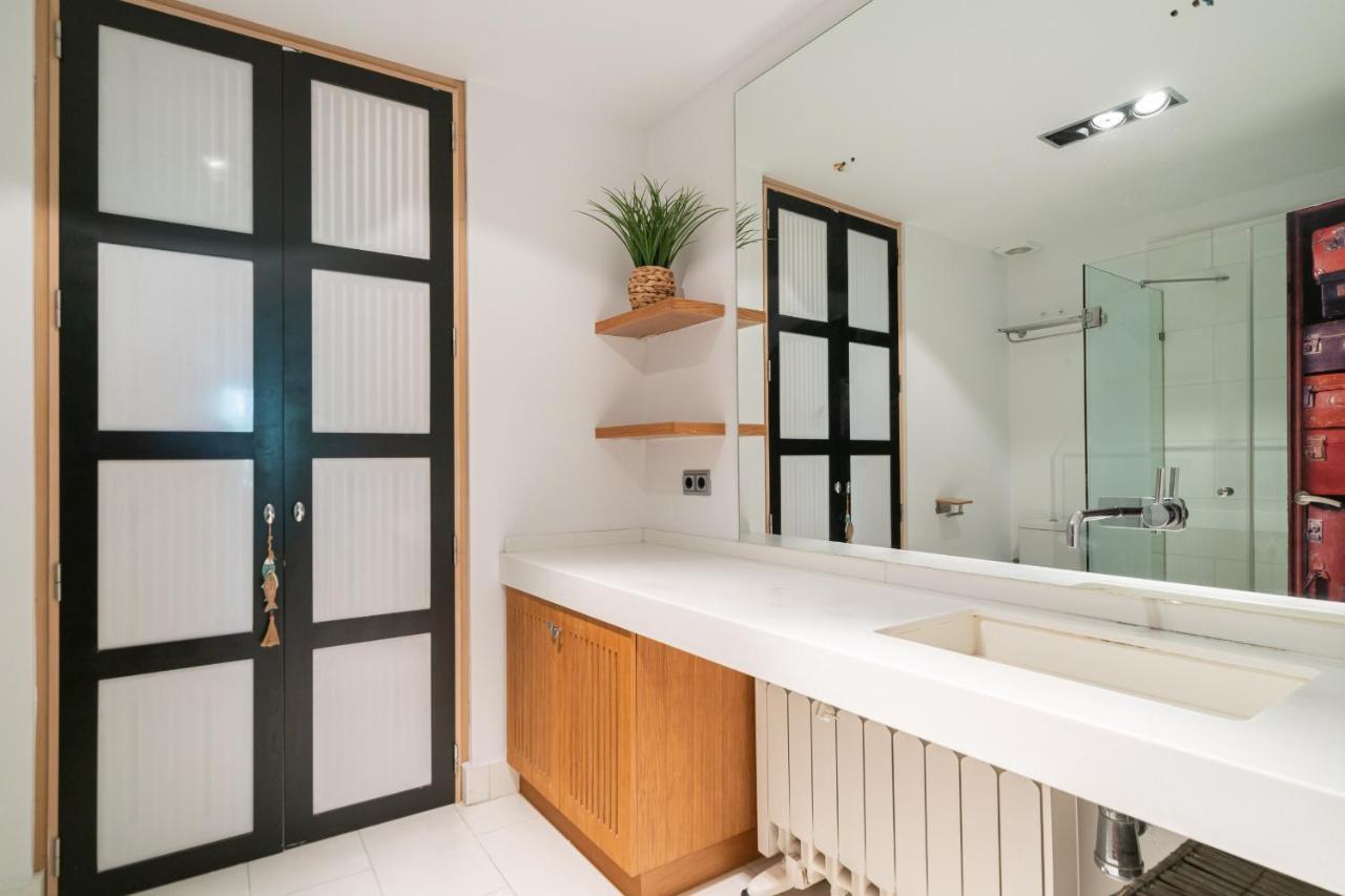 Apartamento En Tirso De Molina Apartment Madrid Bagian luar foto